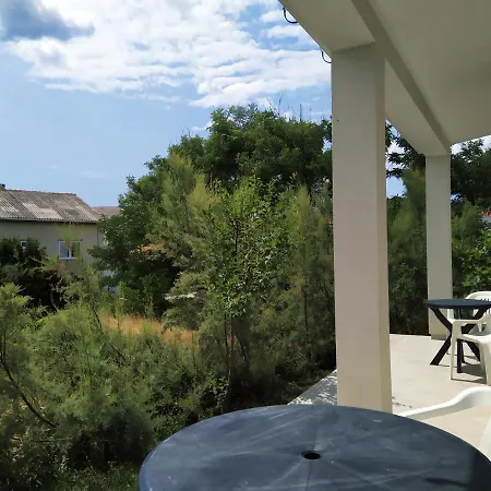 Nada Pag Apartment